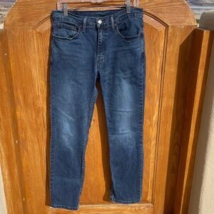 EUC Levi Strauss Men’s Jeans (Size:  W 32 L 30)